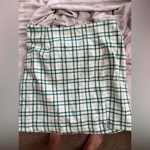 Plaid skirt